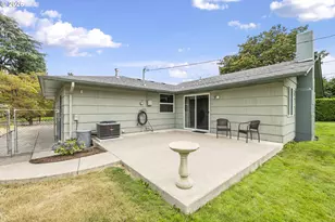 15245 SE Market Ct, Portland, OR 97233 - Photo 25