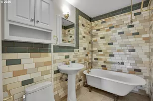 244 NE Buffalo St, Portland, OR 97211 - Photo 13