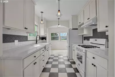 244 NE Buffalo St, Portland, OR 97211 - Photo 7