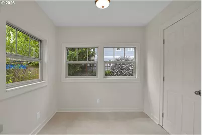 244 NE Buffalo St, Portland, OR 97211 - Photo 11