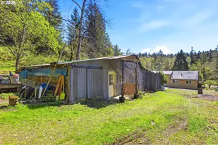 38775 Golden Valley Dr, Lebanon, OR 97355 - Photo 21