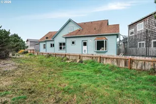 2927 Ruby Ct, Bandon, OR 97411 - Photo 29