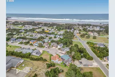 2927 Ruby Ct, Bandon, OR 97411 - Photo 3