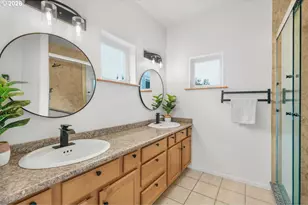 2927 Ruby Ct, Bandon, OR 97411 - Photo 17