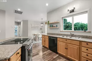 2927 Ruby Ct, Bandon, OR 97411 - Photo 9