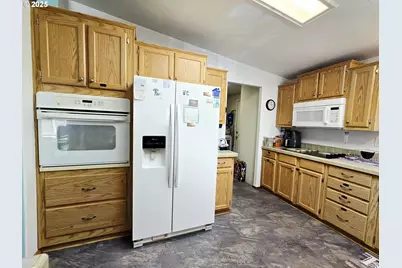 96465 Coverdell Rd #8, Brookings, OR 97415 - Photo 19