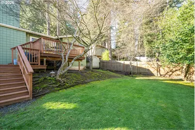 195 Coachman Dr, Eugene, OR 97405 - Photo 31