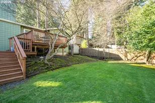 195 Coachman Dr, Eugene, OR 97405 - Photo 31