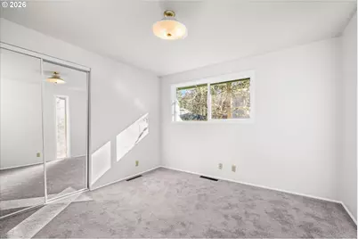 195 Coachman Dr, Eugene, OR 97405 - Photo 23