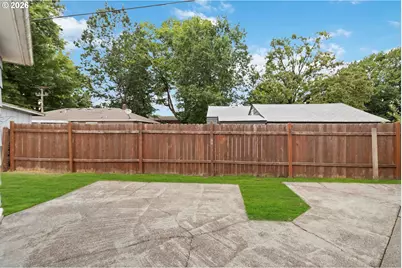 1159 19th Ave, Longview, WA 98632 - Photo 31