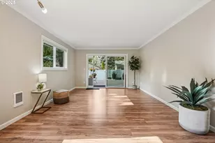 1912 NW 143rd Ave, Portland, OR 97229 - Photo 9