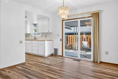 16540 SW King Charles Ave, King City, OR 97224 - Photo 11