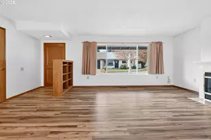 16540 SW King Charles Ave, King City, OR 97224 - Photo 9