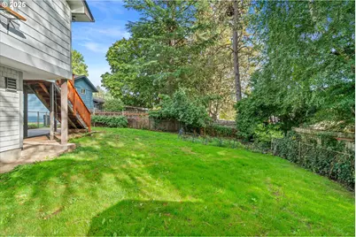 12020 SW Burlheights St, Portland, OR 97223 - Photo 37