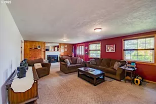 220 View Ln, Lebanon, OR 97355 - Photo 7