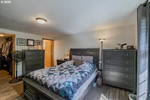 220 View Ln, Lebanon, OR 97355 - Photo 17