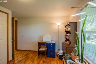 220 View Ln, Lebanon, OR 97355 - Photo 27
