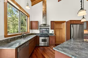 117 Jennings Rd, Trout Lake, WA 98650 - Photo 11