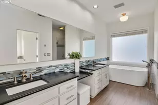 3900 Edgewood Ct, West Linn, OR 97068 - Photo 19