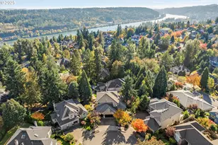 3900 Edgewood Ct, West Linn, OR 97068 - Photo 41