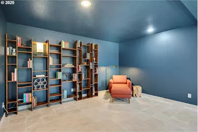 3900 Edgewood Ct, West Linn, OR 97068 - Photo 29