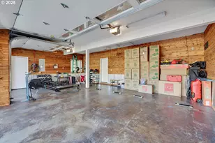 3900 Edgewood Ct, West Linn, OR 97068 - Photo 33