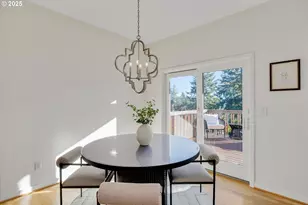 3900 Edgewood Ct, West Linn, OR 97068 - Photo 13