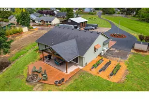 801 S Park St, Carlton, OR 97111 - Photo 7