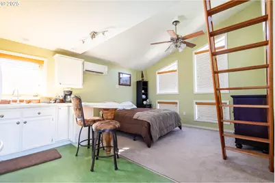 1902 Highland Dr, La Grande, OR 97850 - Photo 41