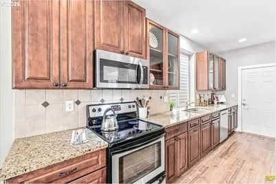 2575 NW Byrne Ter, Portland, OR 97229 - Photo 13