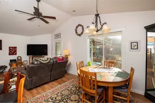 1303 NW 29th Ct, Battle Ground, WA 98604 - Photo 9