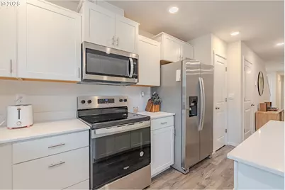 10404 NE 46th St, Vancouver, WA 98682 - Photo 15