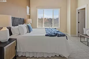 14323 SW Burlwood Ln, Beaverton, OR 97005 - Photo 23