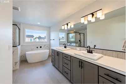 948 NE 17th Ave, Canby, OR 97013 - Photo 21