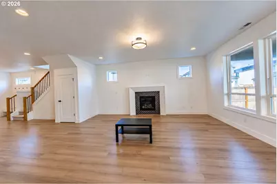 948 NE 17th Ave, Canby, OR 97013 - Photo 11