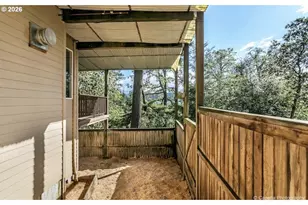 16431 SW Timberland Dr, Beaverton, OR 97007 - Photo 39