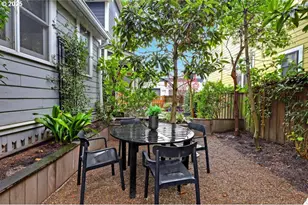 1710 NW Hoyt St, Portland, OR 97209 - Photo 29