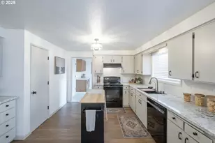 5015 NE Auburn Rd, Salem, OR 97317 - Photo 7