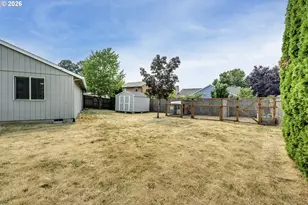 1412 Marlys Ct, Forest Grove, OR 97116 - Photo 27