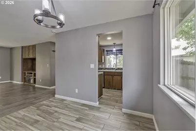 1412 Marlys Ct, Forest Grove, OR 97116 - Photo 9