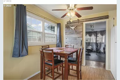 830 S 7th St, Cottage Grove, OR 97424 - Photo 13