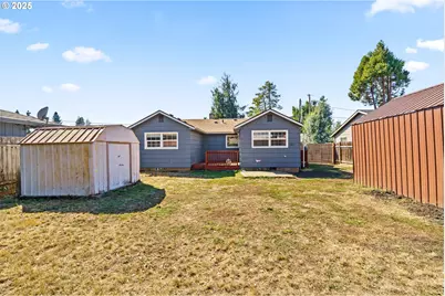 830 S 7th St, Cottage Grove, OR 97424 - Photo 29