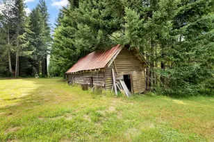211 Young Rd, Cook, WA 98605 - Photo 15