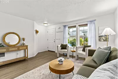 3031 Hummingbird Ln, Eugene, OR 97405 - Photo 9