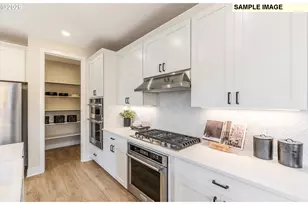 15926 SW Bluewater Ter, Tigard, OR 97224 - Photo 9