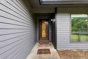 2893 NE Juniper Ave, Gresham, OR 97030 - Photo 5