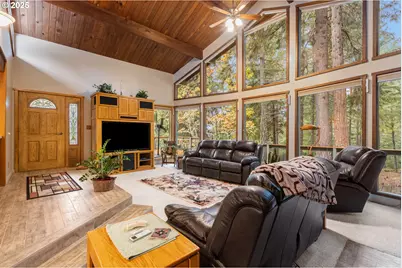 894 Colwell Hill Ln, Roseburg, OR 97471 - Photo 11