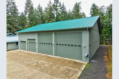 894 Colwell Hill Ln, Roseburg, OR 97471 - Photo 37