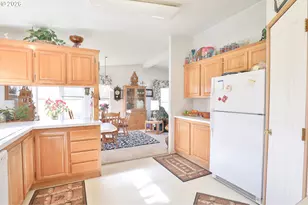 87676 Territorial Hwy, Veneta, OR 97487 - Photo 9