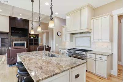 1016 SE 64th Ct, Vancouver, WA 98661 - Photo 11